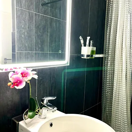 Hotel La & Apartment, Centre - Contactless Check-in *