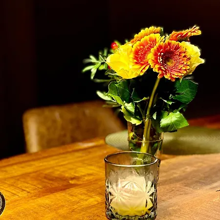 La - Self Check-in *