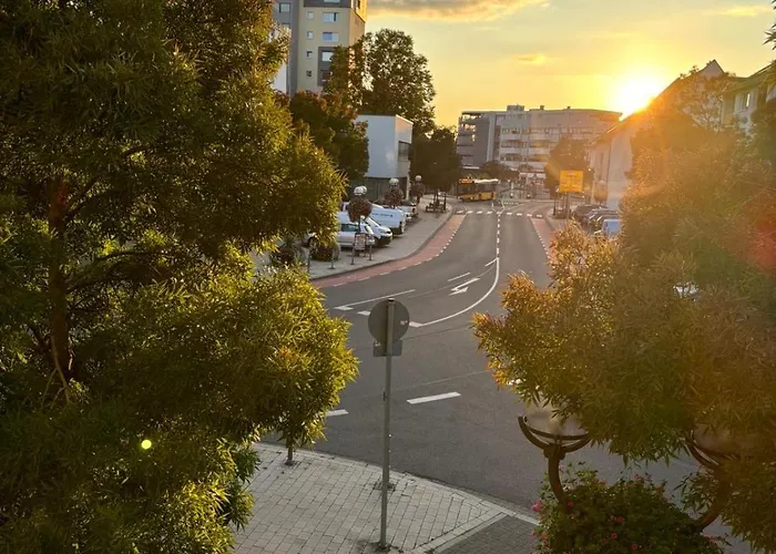 La - Self Check-in Hanau