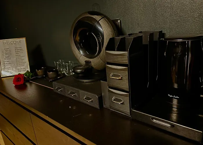 Hotel La - Self Check-in *