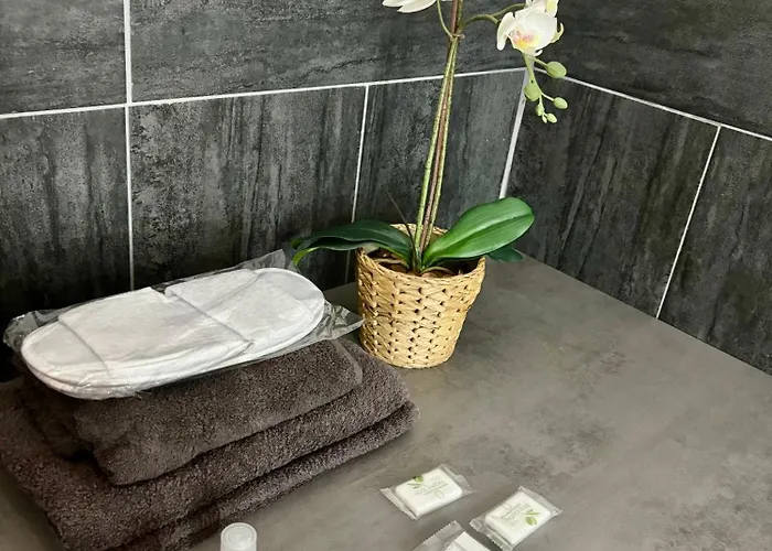 Hotel La - Self Check-in