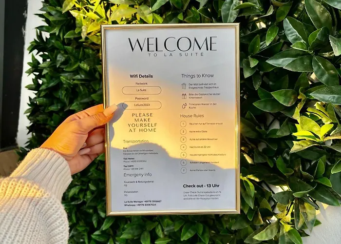 Hotel La - Self Check-in *